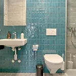 Bank House M 106 - Griwa Rent Apartment *